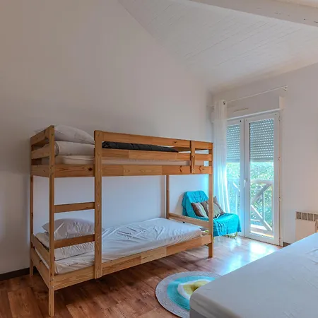 Дом отдыха Maison Au Centre - 8 Pers - Wifi, Terrasses, Proche Commerces - Fr-1-521-232 Бискаррос